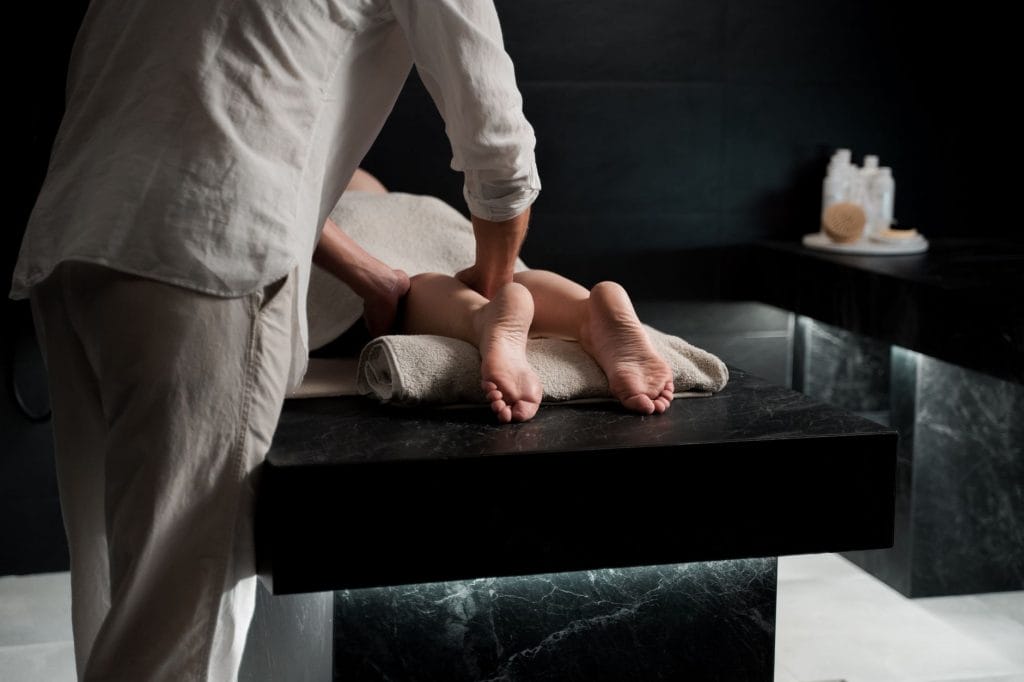 massage therapy spa hands